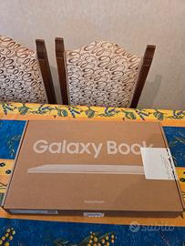 PC Samsung Galaxy Book 4