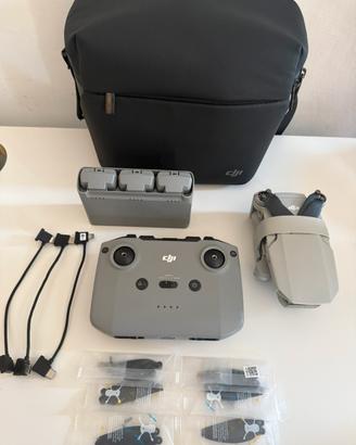 Dji mini 2 with accessories