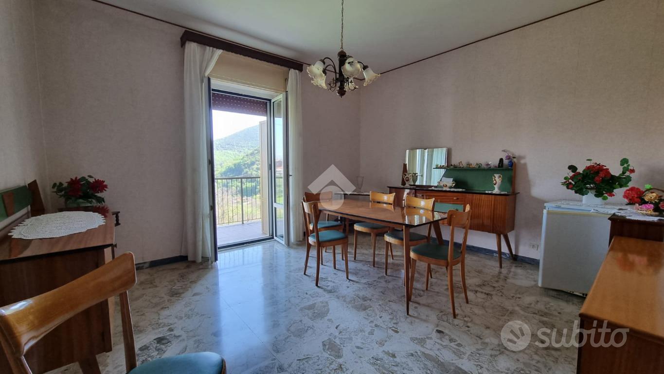 4 LOCALI A MONTELANICO - Vista 2