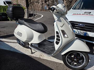 Vespa GTS 300 SuperSport