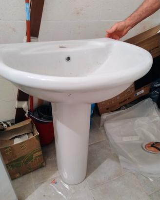 lavandino a colonna Ideal Standard 