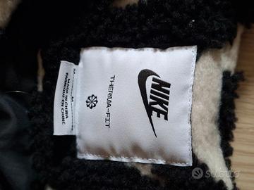 Giacca pile foderata con tasche e ceniera Nike log