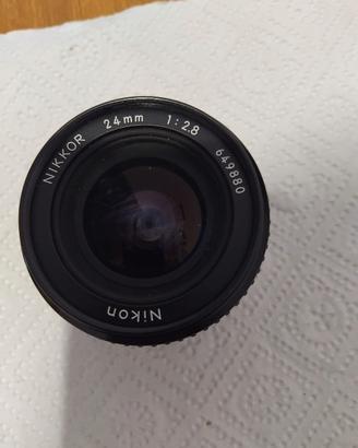 nikon 24 mm