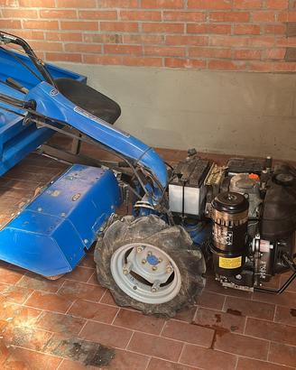 Motocoltivatore  reversibile