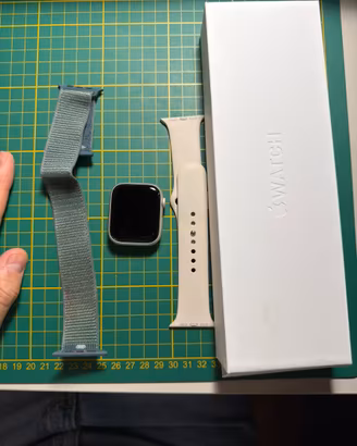 Apple warch serie 9 45mm argento starlight