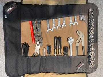 Kit attrezzi multiuso