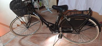 Bicicletta donna stile olandese