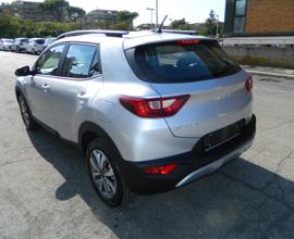 KIA Stonic 1.0 T-GDi 100CV MHEV - NUOVA ITALIANA