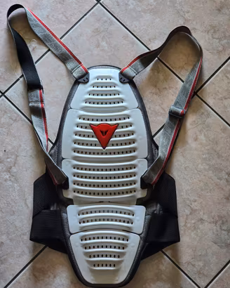 Paraschiena Dainese Wave 2 – bianco/rosso/nero