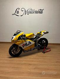 Ducati 999 fila