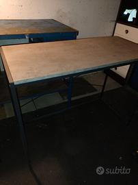 Scrivania Fyrk - Tavolo Colore Cemento 100 x 45 cm