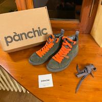 Sneakers Pànchic verdi con lacci arancioni