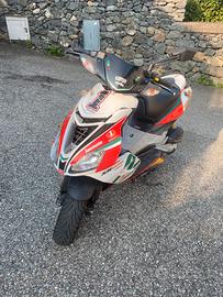 Scooter aprilia Sr 50