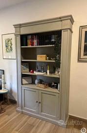 Libreria shabby grigia