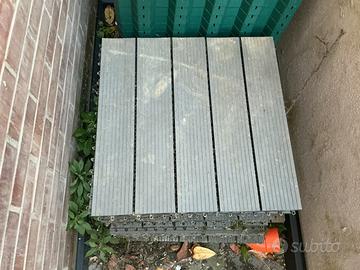 20 piastrelle ad incastro wpc per giardino 60x60cm
