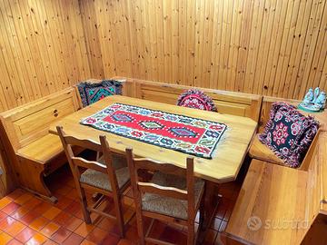 Arredo Completo in Legno Massiccio – Stile Rustico