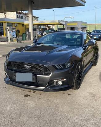 Ford Mustang GT Fastback 5.0 Ti-VCT V8 da 421 CV