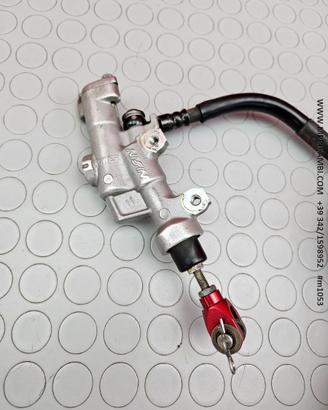 POMPA POSTERIORE YAMAHA YZF 250 2011 2010 YZ F 201