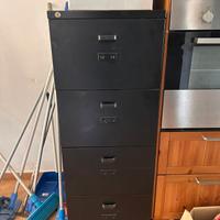 Cassettiera per documenti da ufficio