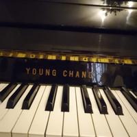 Pianoforte verticale  Young Chang