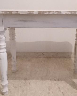 Tavolo sagomato shabby 