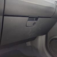 Cassetto portaoggetti NISSAN X-TRAIL del 2005