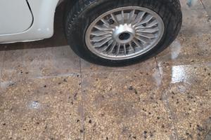 Fiat 500 f  6.000€