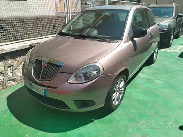 Lancia Ypsilon 1.3 MJT 16V 95 CV 5 porte S&S Silve