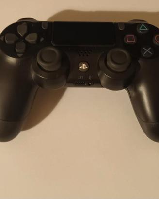 controller PS4 nuovo. 