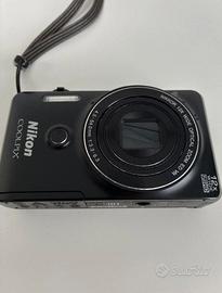 Nikon coolpix S6900