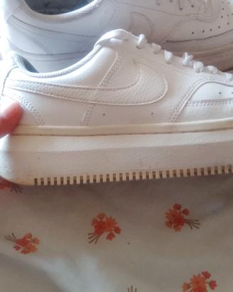 Nike court vision alta 