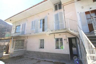 CASA SEMINDIPENDENTE A PINASCA
