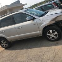 RICAMBI AUTO HYUNDAI TUCSON ANNO 2006