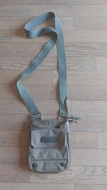 Borsa  tracolla unisex  Carpisa 