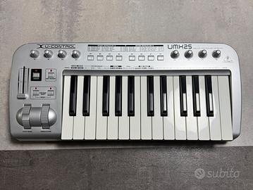 TASTIERA MIDI BEHRINGER UMX 25
