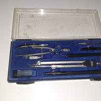 Set da disegno tecnico Atlas