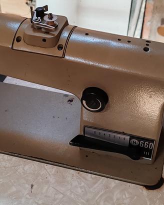 Macchina cucire Necchi 660-111