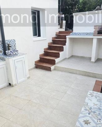 Casa singola con cortile a Torre Archirafi-Riposto