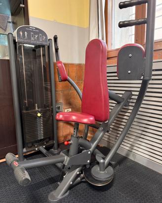 Pectoral machine