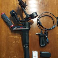 Zhiyun Weebill S + monitor da campo Neewer F100