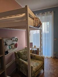 Letto a castello come nuovo + materasso – €450