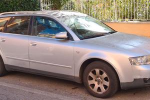 AUDI A4 - 2004