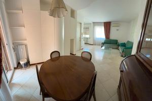 Quadrilocale di prestigio adiacenze centro città