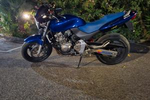 Honda hornet 600cc