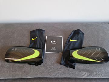 parastinchi Nike