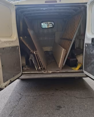 Sgomberi, traslochi e piccoli trasporti
