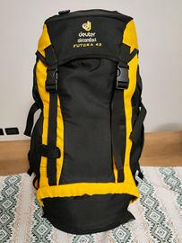 zaino tecnico Deuter 42 litri trekking antisudore