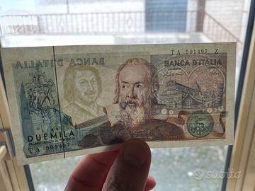2000 Lire Galileo VARIANTE COLORE