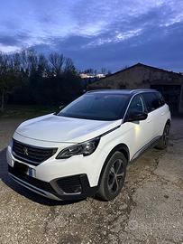 Peugeot 5008 1.6hdi 120cv
