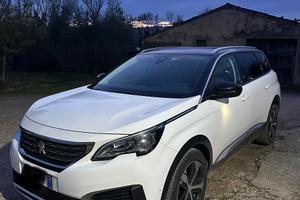 Peugeot 5008 1.6hdi 120cv